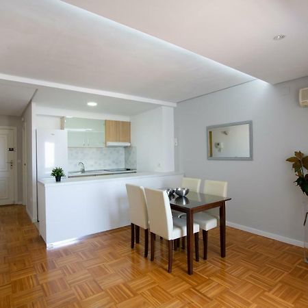 Light And Bright Apartment In Central Валенсия Экстерьер фото